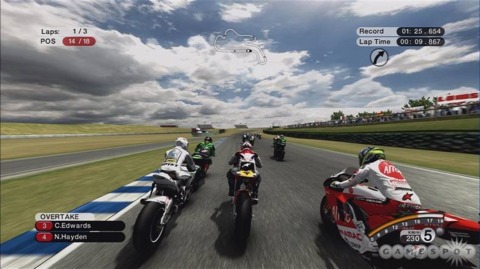 piramide attribuut tarief MotoGP wheelies onto PS3, Xbox 360 - GameSpot
