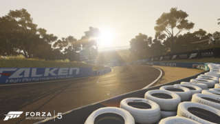Exclusive Forza 5 Gameplay - V8 Supercar at Mount Panorama